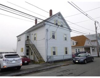31 Mount Vernon St, Gloucester, MA 01930