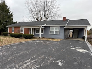 206 Wedgewood Dr, Glasgow, KY 42141