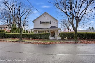 202 Lidy Rd, Dupont, PA 18641