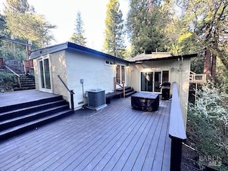 16017 Palo Alto Dr, Guerneville, CA 95446