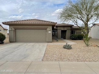 16438 W Salado Creek Dr, Surprise, AZ 85387