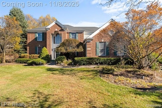 48318 Manhattan Cir, Canton, MI 48188