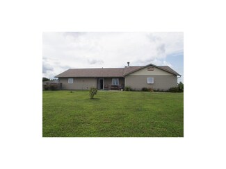 1940 California Rd, Pomona, KS 66076