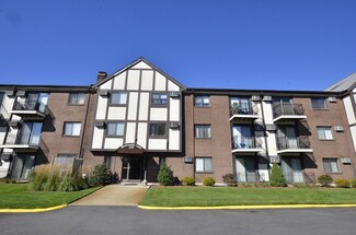 159 Bittersweet Ln Unit 121, Randolph, MA 02368
