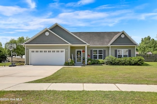 133 Fallbrook Ln, Rocky Point, NC 28457