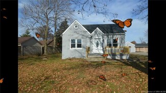 1424 W State Road 56 Unit 56, Scottsburg, IN 47170