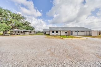 4227 Old Chocolate Bayou Rd, Manvel, TX 77578