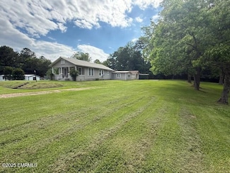 3054 Valley Rd, Meridian, MS 39307