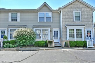 3224 Woodland Trail Unit B, Cortland, OH 44410