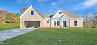 53 Prather St, Byhalia, MS 38611