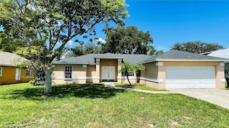 620 Reflections Loop, Winter Haven, FL 33884