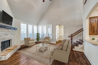 2608 Sir Wade Way, Lewisville, TX 75056