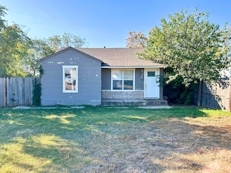 2205 39th St, Lubbock, TX 79412