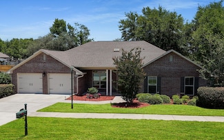 4674 Chanteuse Pkwy, Crestview, FL 32539