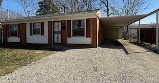 5515 Lagoona Dr, Louisville, KY 40219