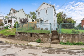 2935 Devlin St, Pittsburgh, PA 15210