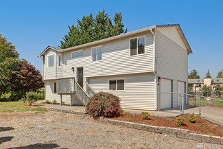 108 4th Ave SW, Pacific, WA 98047