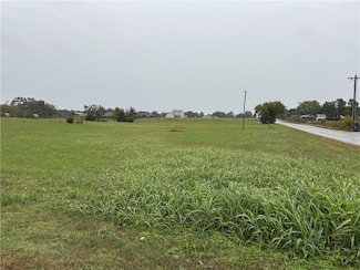 13903 Beaty Rd, Gravette, AR 72736