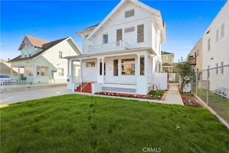 1612 E 7th St, Long Beach, CA 90813