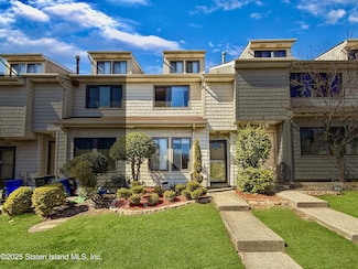 281 Signs Rd Unit C, Staten Island, NY 10314