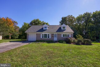 209 Skylark Rd, Lititz, PA 17543