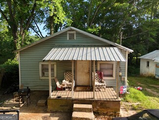 126 Annie M Harris Dr, Barnesville, GA 30204