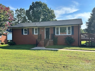 6124 Avalon Dr, Kannapolis, NC 28081