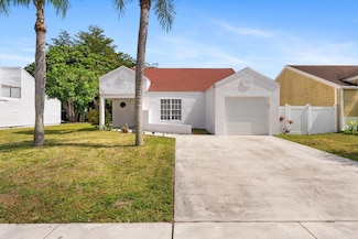 8319 Dynasty Dr, Boca Raton, FL 33433