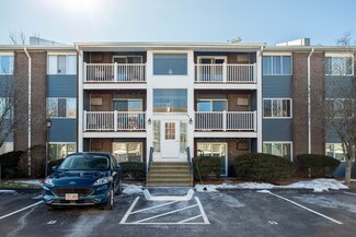 6 Woodcrest Ct Unit 2, South Weymouth, MA 02190