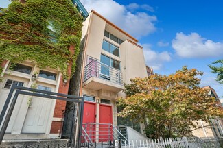 1302 N Greenview Ave Unit 3, Chicago, IL 60642