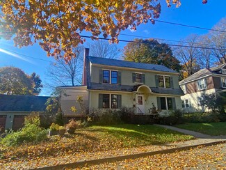 22 Howard St, Brattleboro, VT 05301