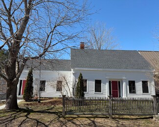 1398 State Route 32, Round Pond, ME 04564