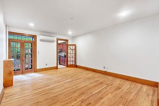 27 W 90th St Unit 1, New York, NY 10024