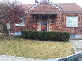 421 Margaret St, Jeannette, PA 15644
