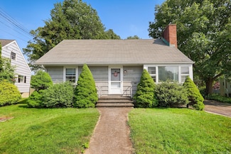 85 Sawyer Rd, Fairfield, CT 06824
