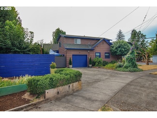 624 NE Edison St, Hillsboro, OR 97124