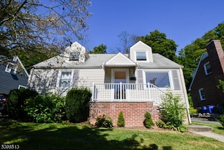 33 Edison Dr, Summit, NJ 07901