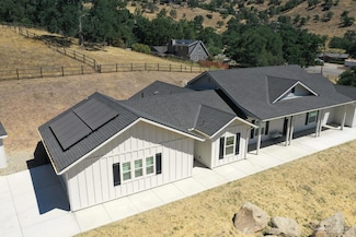 25904 Bear Valley Rd, Tehachapi, CA 93561