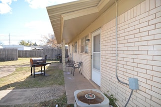 1605 66th St, Lubbock, TX 79412