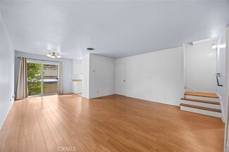 11138 Aqua Vista St Unit 22, North Hollywood, CA 91602