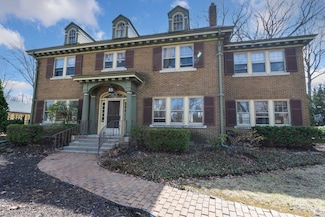 1221 W Rudisill Blvd, Fort Wayne, IN 46807