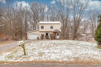 18 Lanning Dr, Fulton, NY 13069