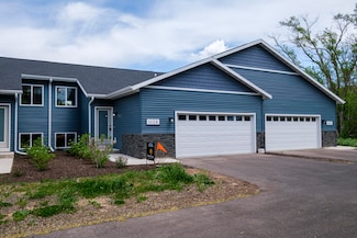 1028 N Watertown Ave, Jefferson, WI 53549
