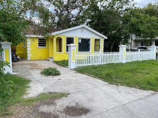 8305 N 13th St, Tampa, FL 33604