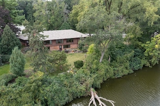 5101 Lake Ridge Rd, Edina, MN 55436