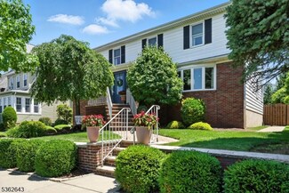 80 Rose St, Wood Ridge, NJ 07075
