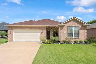 2620 Lochinvar Ln, Bryan, TX 77802