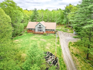 575 Hallowell Rd, Chelsea, ME 04330