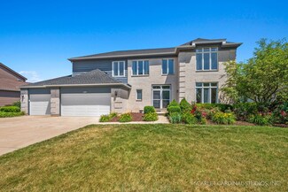 14801 S Hawthorn Cir, Plainfield, IL 60544