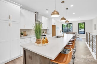 3449 Byrnes St, Charlotte, NC 28205